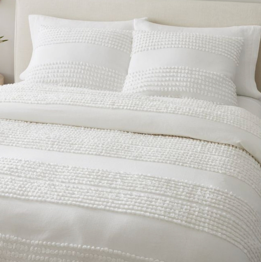 ❤️B2G1 FREE West Elm Candlewick Duvet Cover, Color White, Size Twin